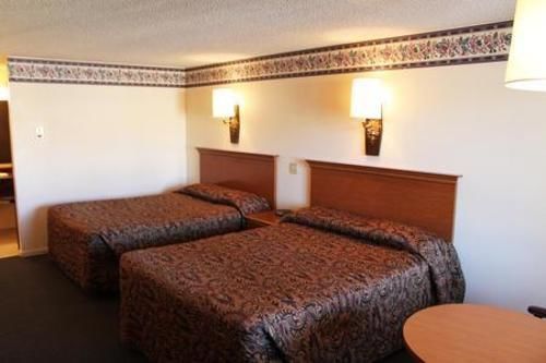 פוקטלו Thunderbird Motel מראה חיצוני תמונה
